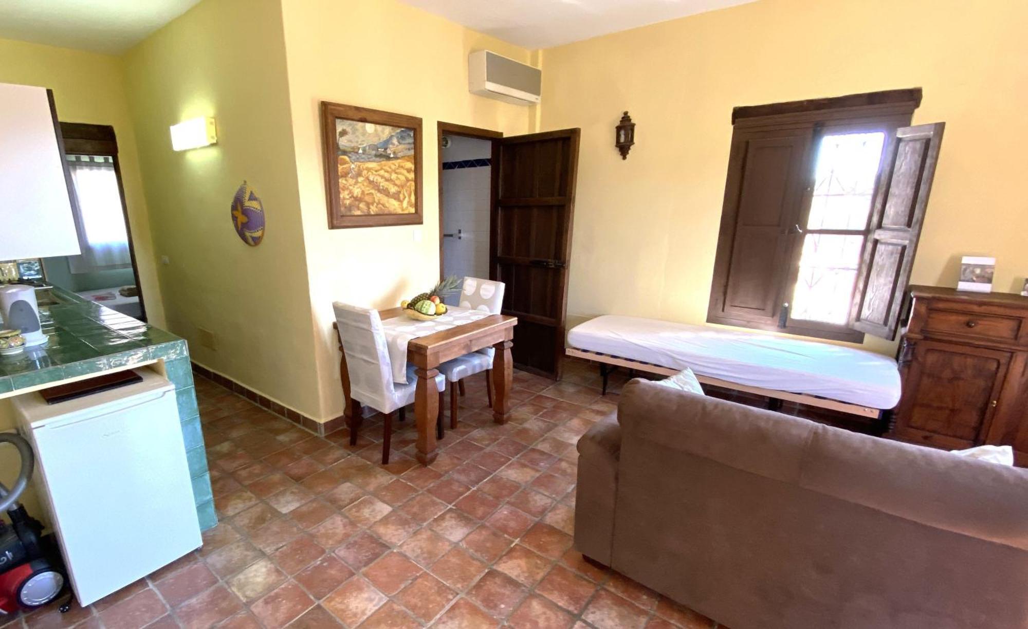 Castle Tower Ground Floor Apartment In Rural Holiday Park 'Cezanne' Tolox Bagian luar foto